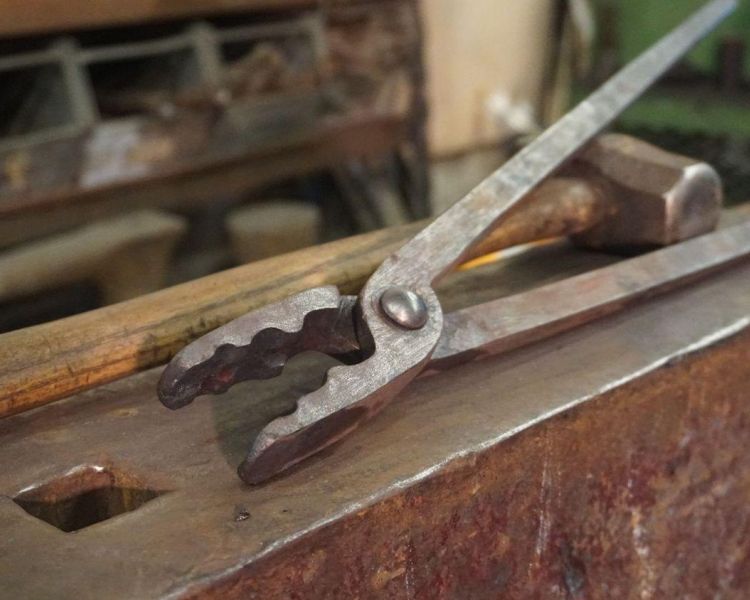 Pliers made on blacksmith experience day