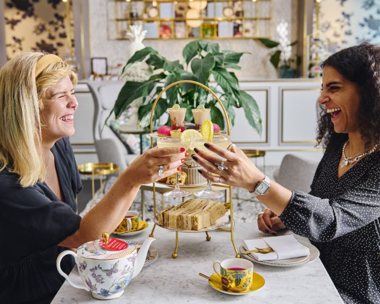two ladies enjoying an afternoon tea at world of wedgwood