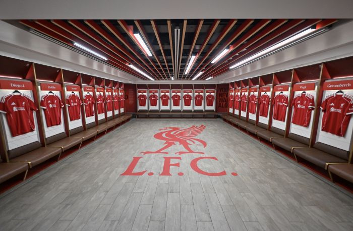dressing room of liverpool fc