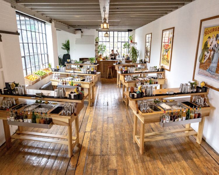 cocktail making class set up at london location