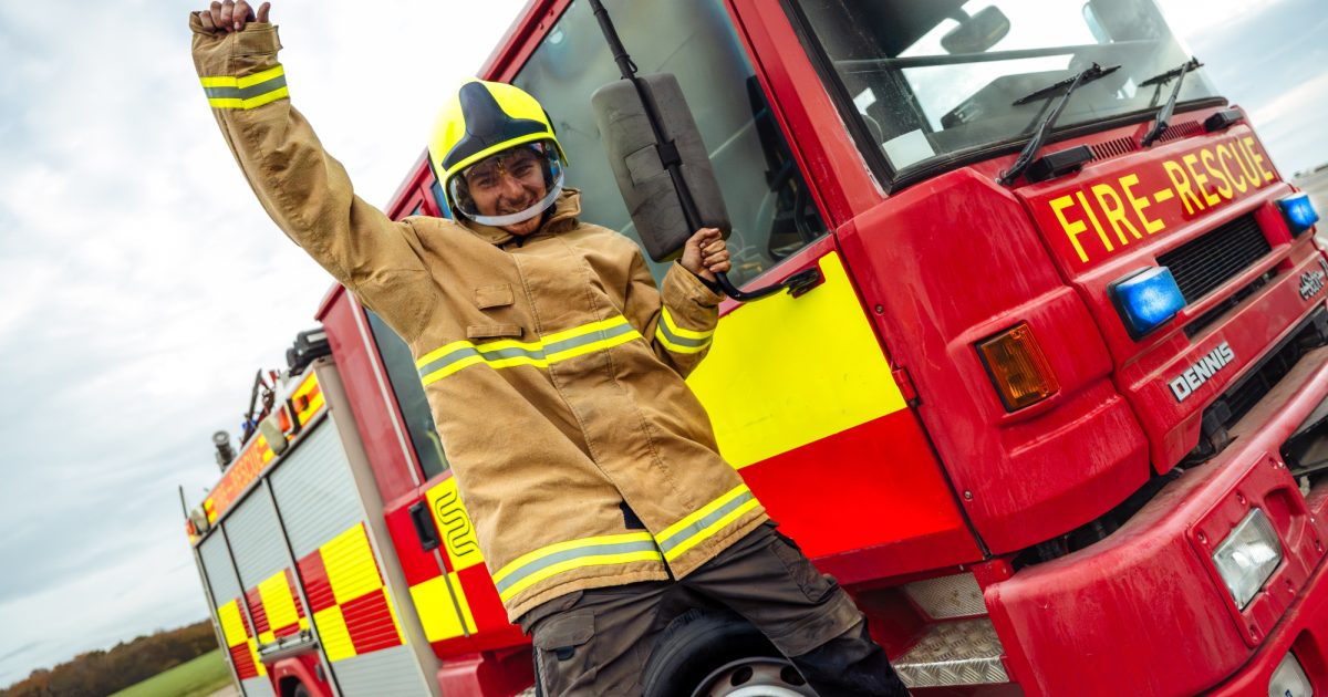 Dennis Fire Engine 'Fire Fighting' Experience | WonderDays