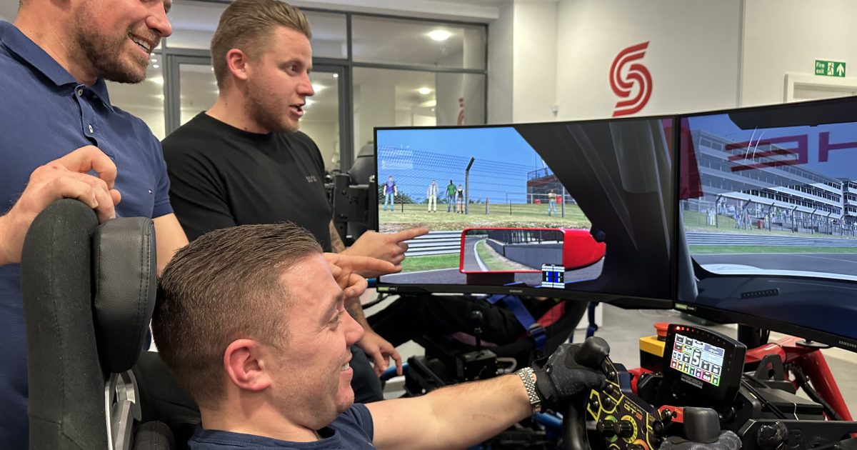 Ultimate Driver Race Car Simulator Challenge | WonderDays